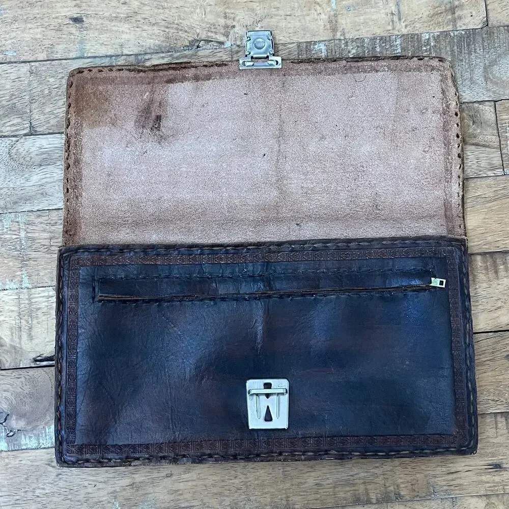 Vintage Genuine Leather Wallet Metal Clasp Closure & Hidden Pocket Tooled
